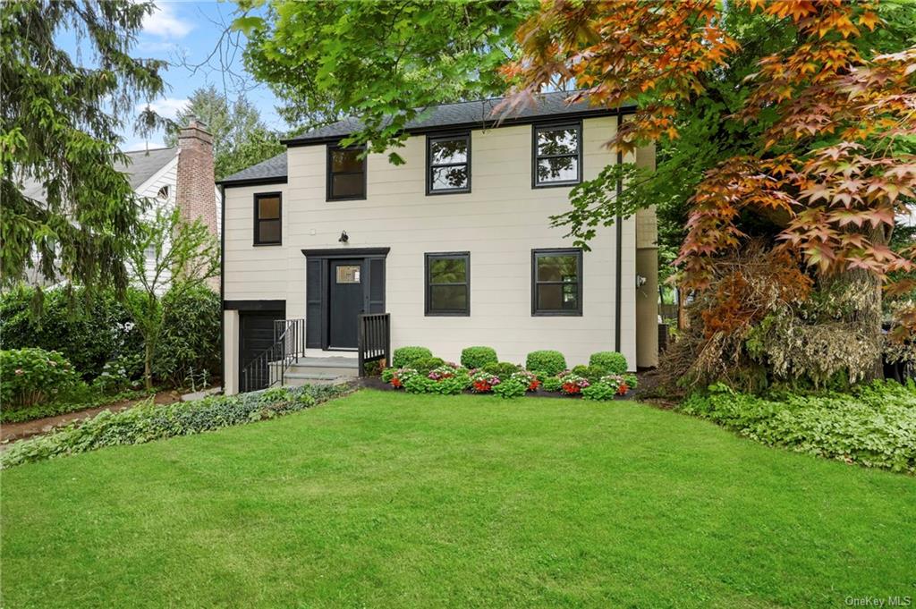 White Plains, New York 10604, United States, 4 Bedrooms Bedrooms, ,2 BathroomsBathrooms,Residential,Pending,54196