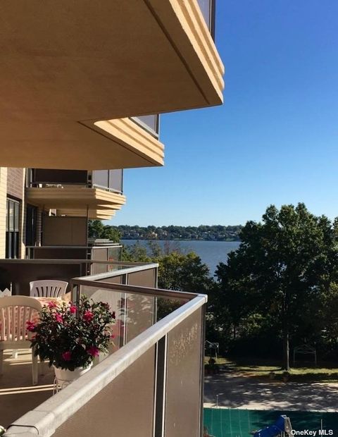 Photo of 18-05 215th Street #5G, Bayside, NY 11360 (MLS # L3540281)