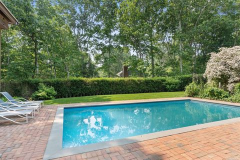 12 Bob White Drive Water Mill NY 11976