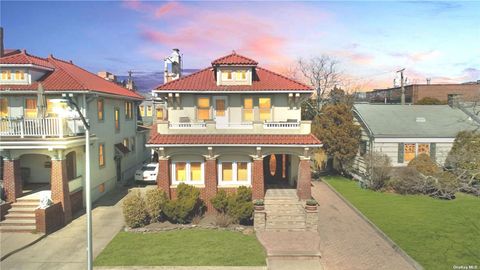 Multifamily For Sale - 61 W Walnut Street<br/> Long Beach, NY 11561