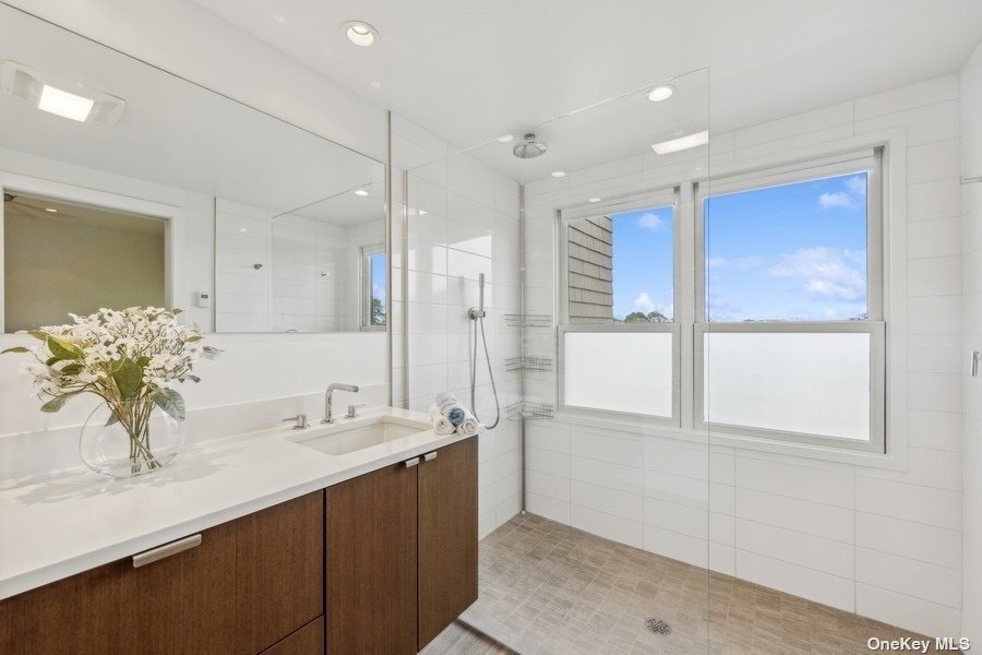 21 S Fulton Drive #29, Montauk, New York image 30