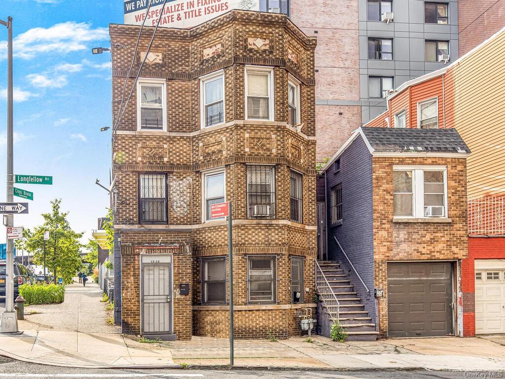 Property for Sale at 1893 Longfellow Avenue, Bronx, New York - Bedrooms: 4 
Bathrooms: 3  - $1,100,000