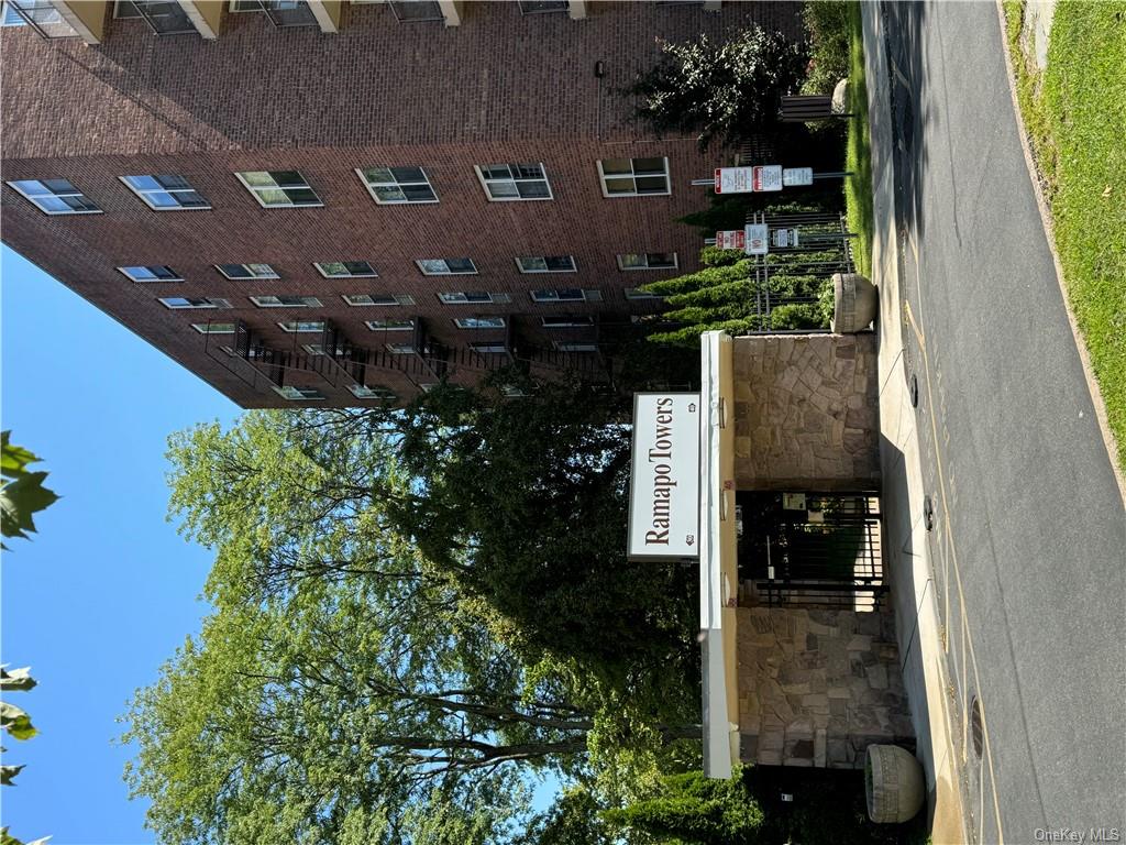 40 S Cole Ave #5 F, Spring Valley, New York image 2