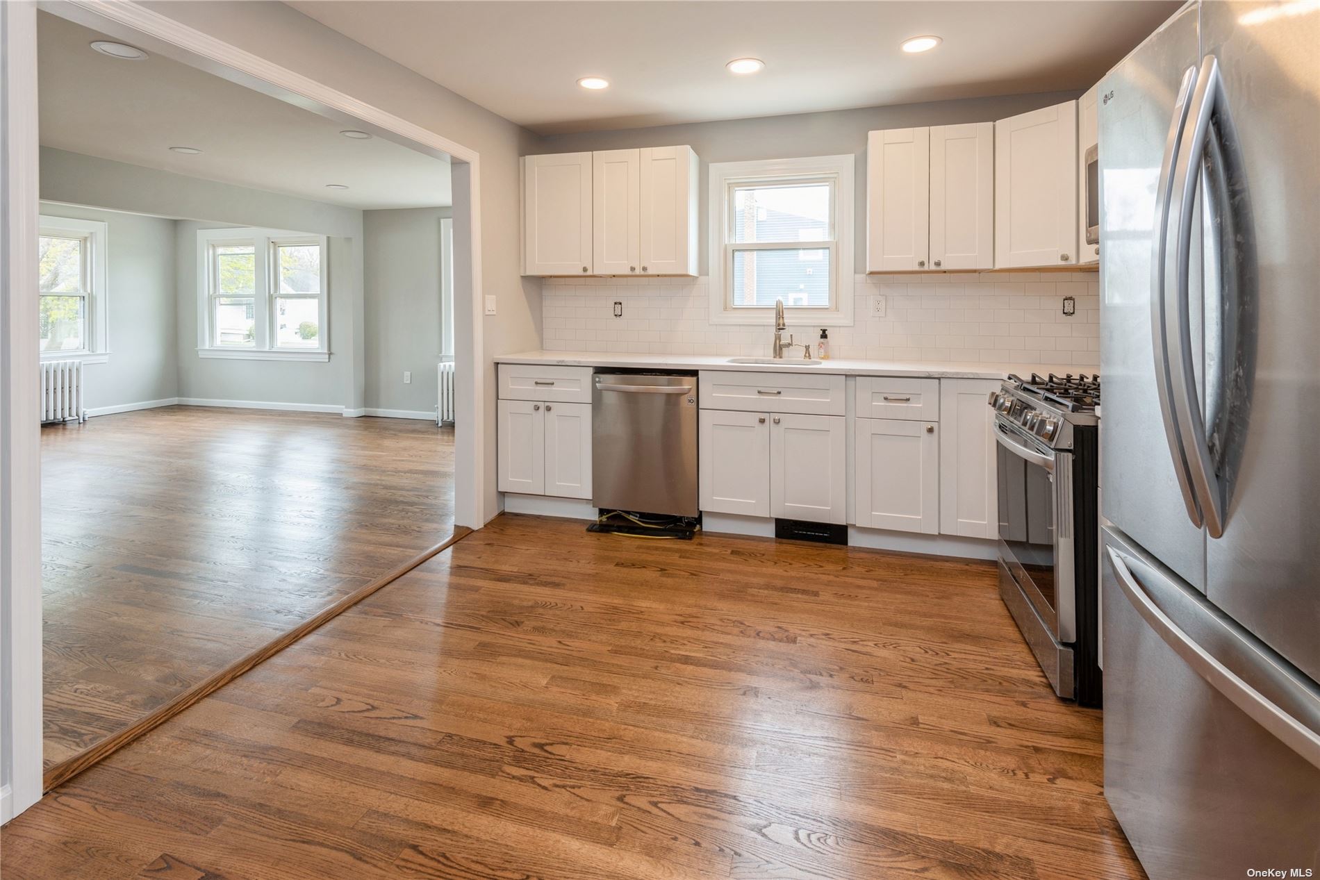 Photo 8 of 20 of 332 S 8th Street house