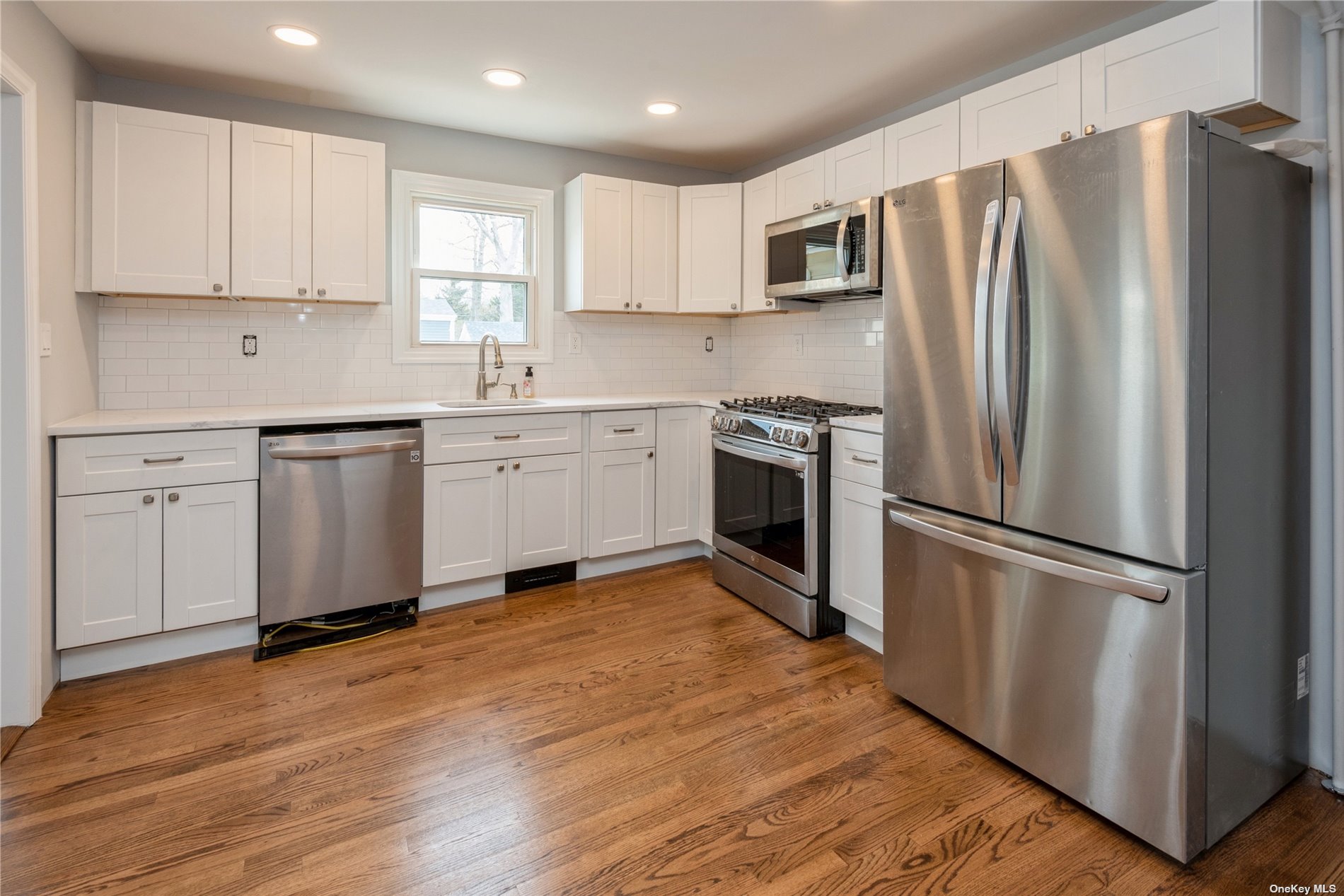 Photo 9 of 20 of 332 S 8th Street house