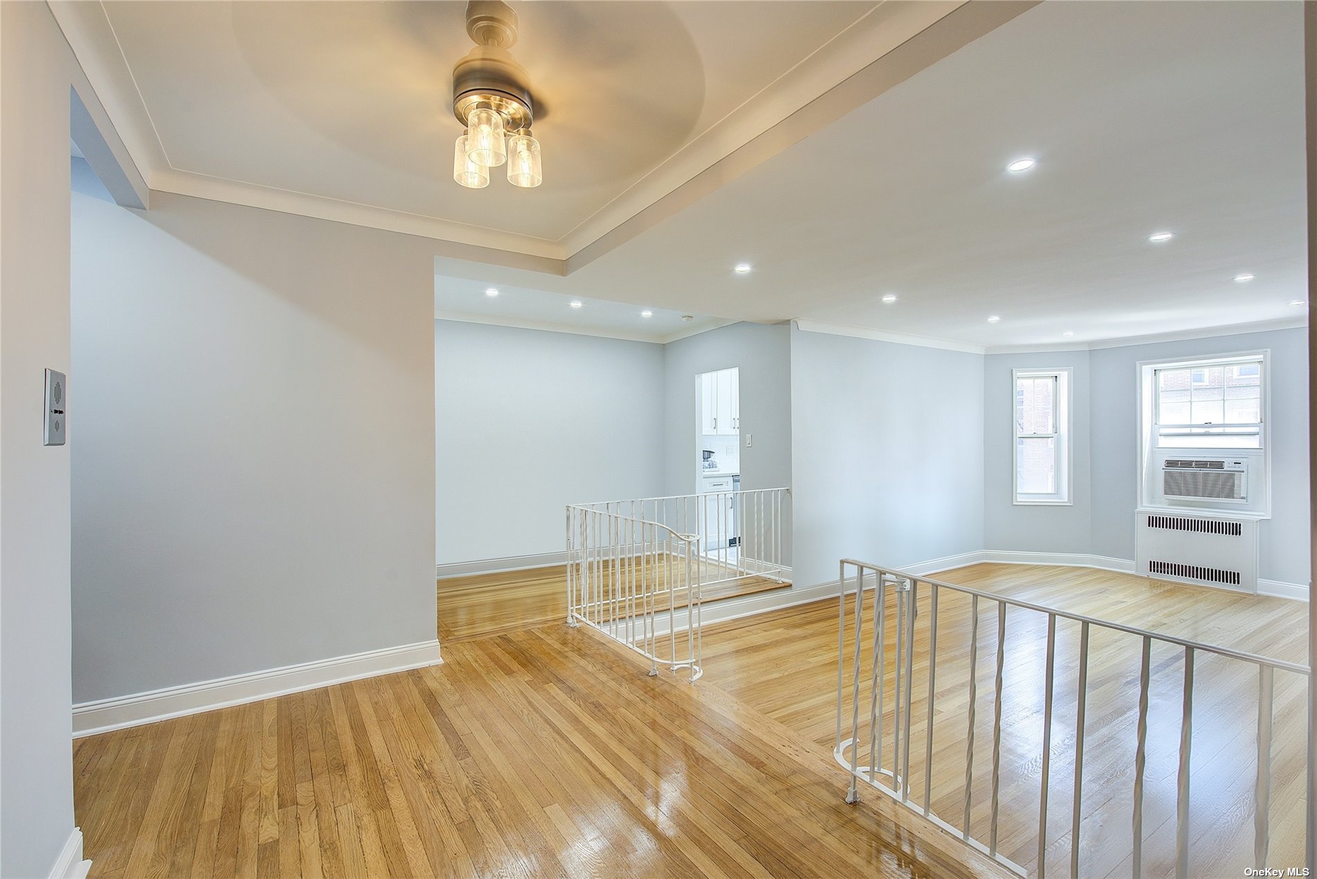 Property for Sale at 7636 113th Street 4K, Forest Hills, Queens, NY - Bedrooms: 1 
Bathrooms: 1 
Rooms: 4  - $380,000