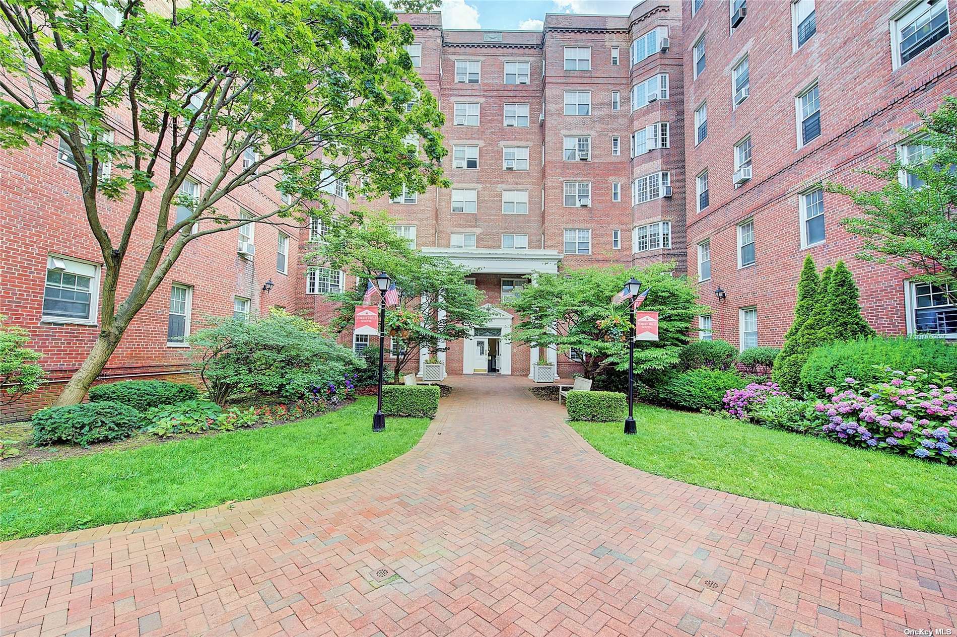 76-36 113th Street #4K, Forest Hills, New York image 2