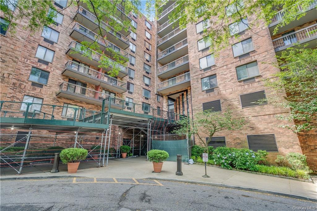 50 Columbus Avenue #205, Eastchester, New York image 3