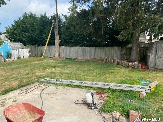 Photo 21 of 21 of 1061 Pulaski Road house