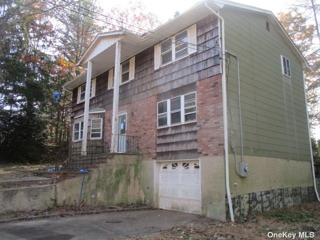 6 Ethel Court, Wheatley Heights, New York image 2