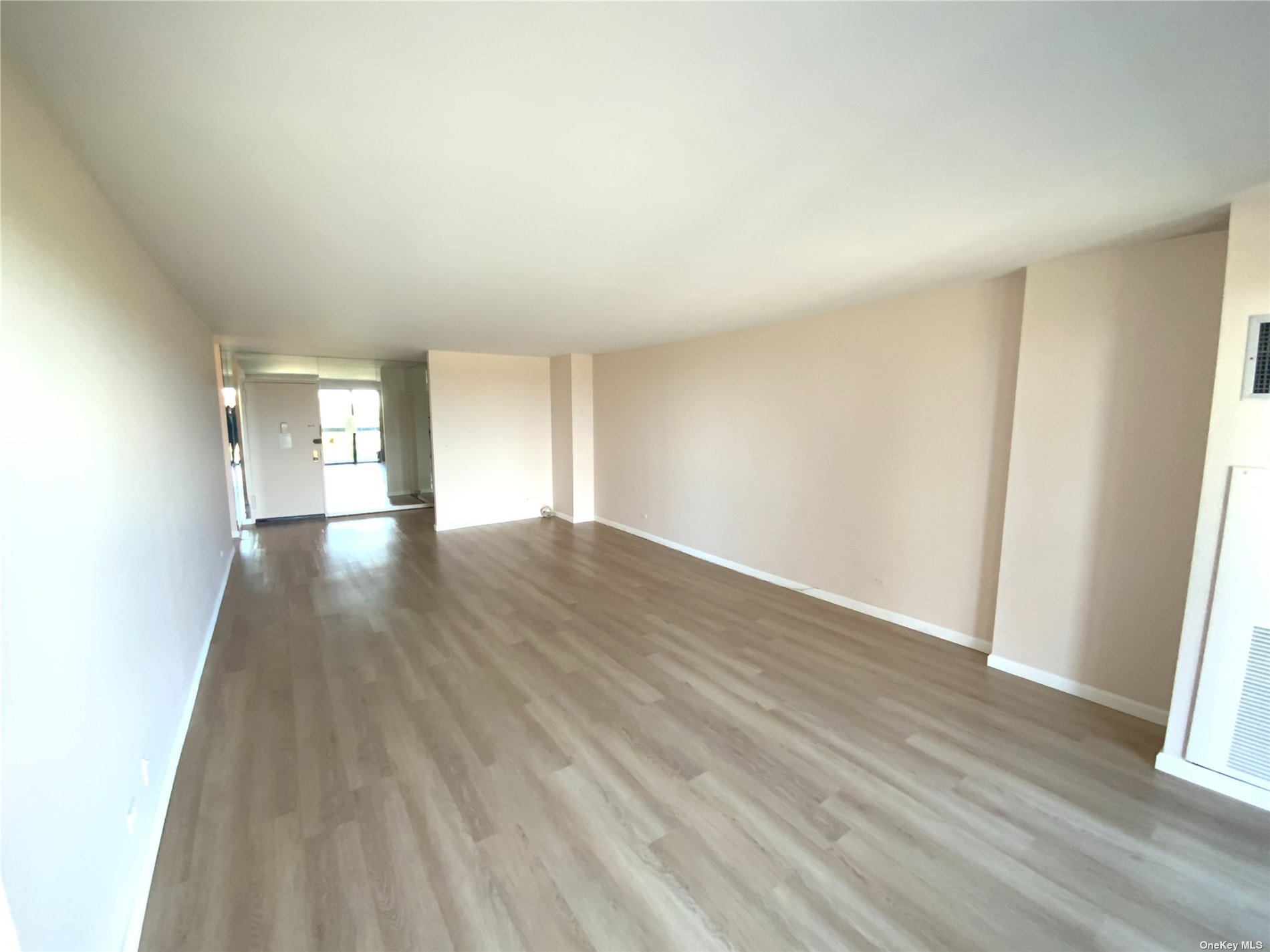 26910 Grand Central Parkway #9K, Floral Park, New York image 3