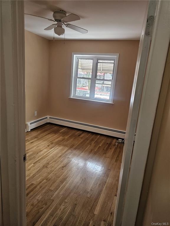 Rental Property at 3421 Barker Avenue 2, Bronx, New York - Bedrooms: 3 
Bathrooms: 1 
Rooms: 6  - $3,450 MO.