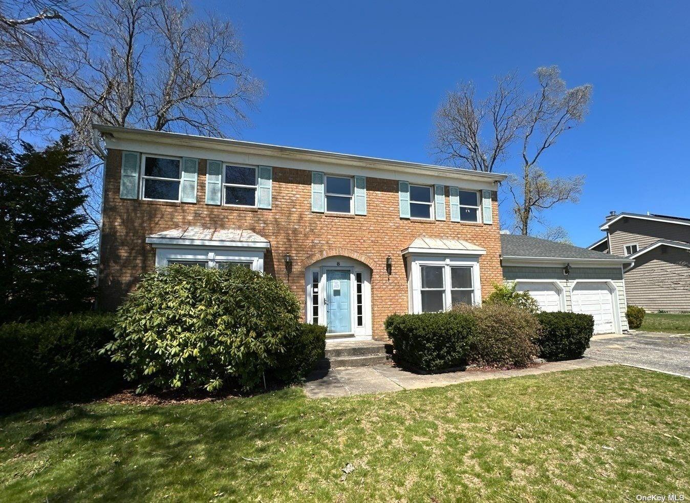 Property for Sale at 8 Timber Drive, Commack, Hamptons, NY - Bedrooms: 4 
Bathrooms: 3  - $884,000