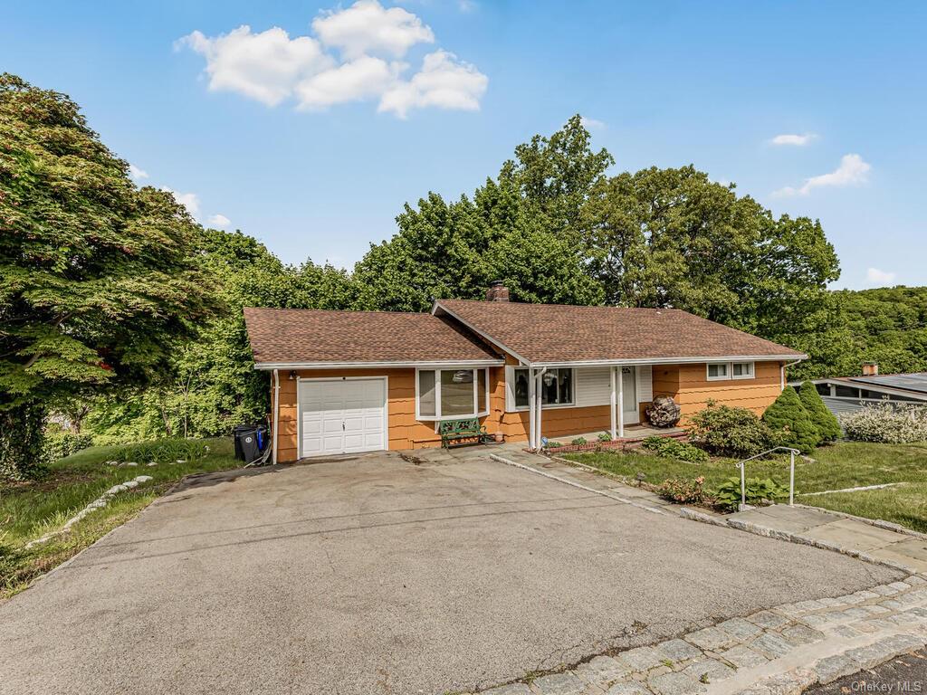 45 Belding Avenue, White Plains, New York image 4