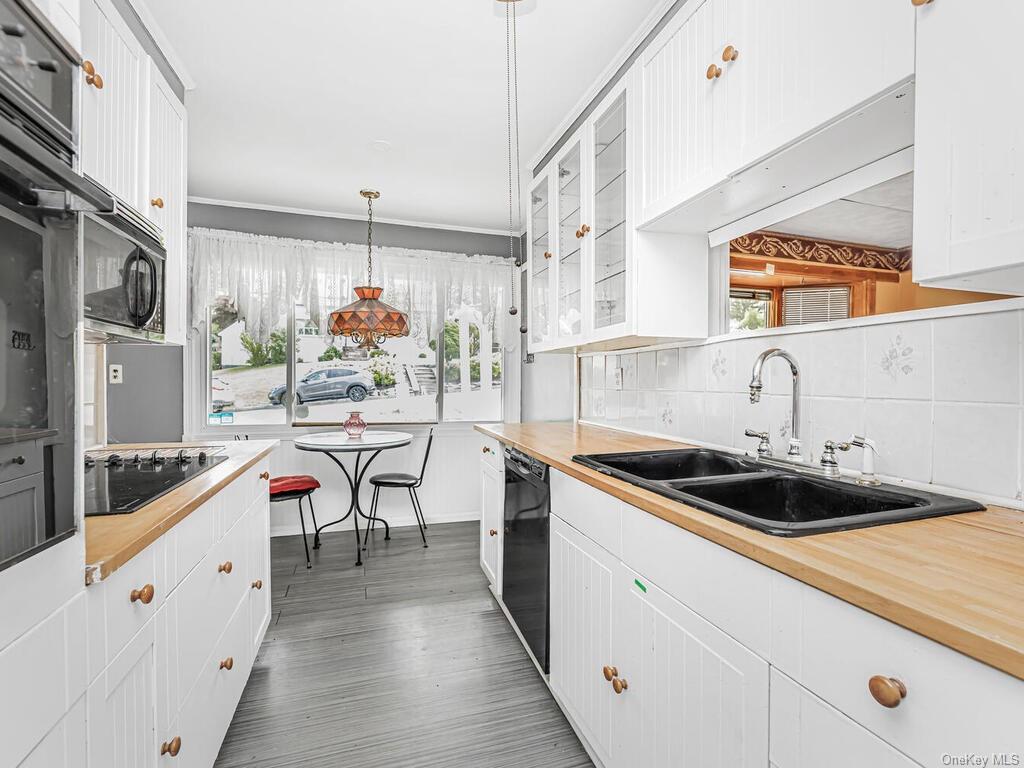 45 Belding Avenue, White Plains, New York image 10