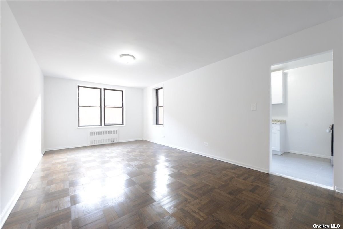 1040 Neilson Street #6K, Far Rockaway, New York image 3