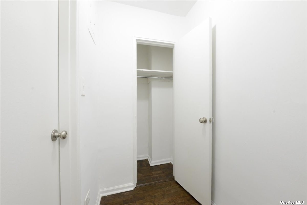 1040 Neilson Street #6K, Far Rockaway, New York image 12