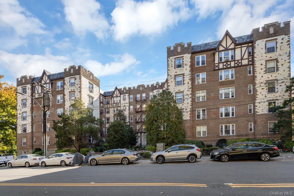 1468 Midland Avenue #3H, Bronxville, New York image 2