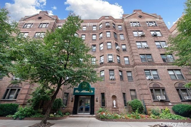 34-24 82nd Street #5D, Jackson Heights, New York image 1