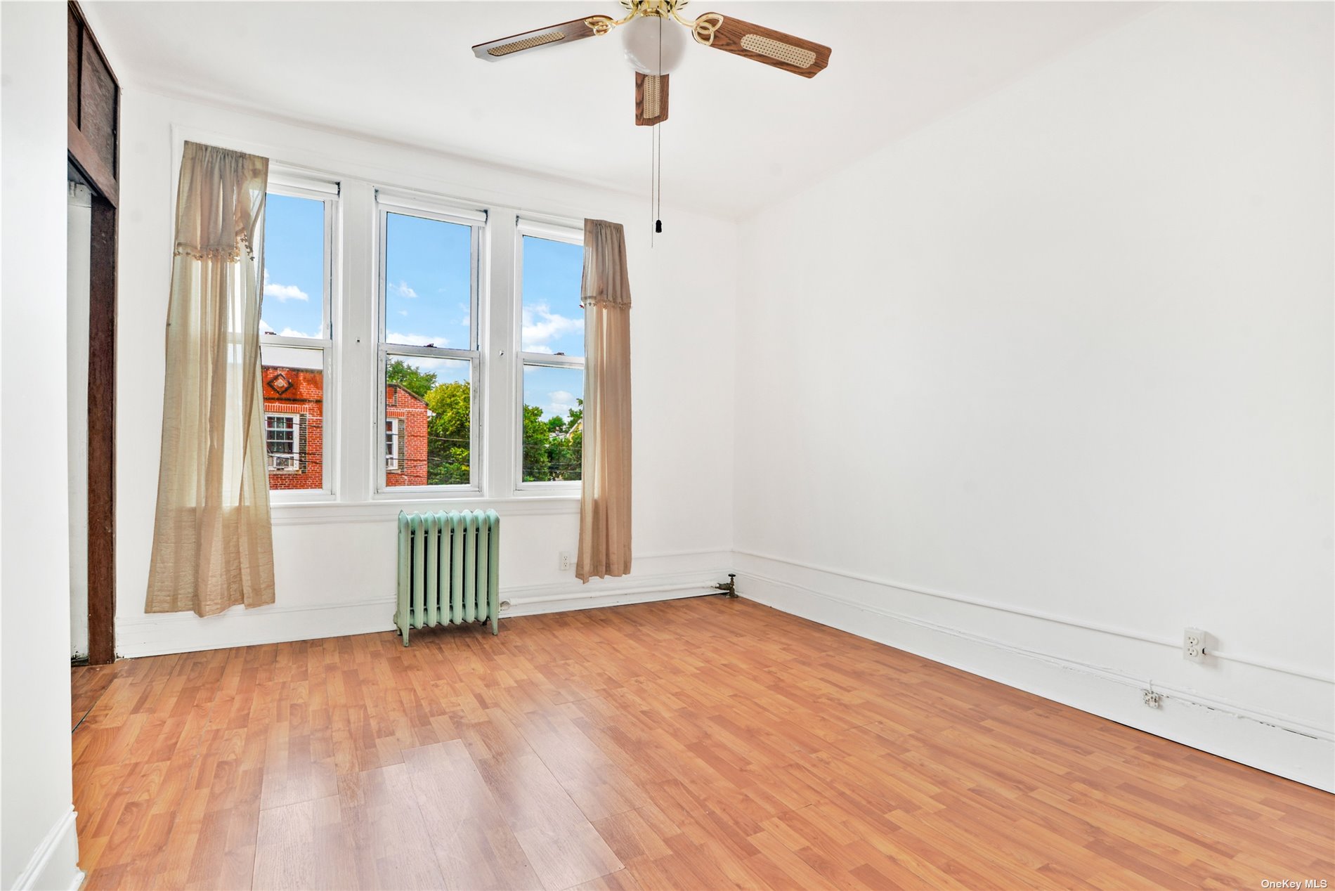 142-32 119th Road, Jamaica, New York image 17