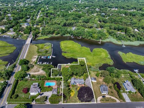 3 Bishop Avenue Westhampton NY 11977
