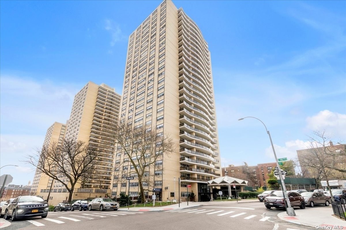 Property for Sale at 10210 66th Road 14A, Forest Hills, Queens, NY - Bedrooms: 1 
Bathrooms: 1 
Rooms: 4  - $369,000