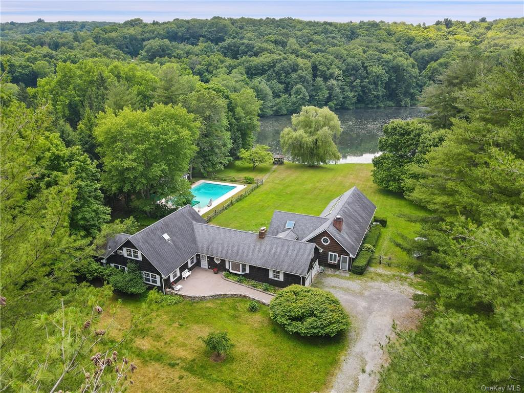 Property for Sale at 20 Annarock Drive, Somers, New York - Bedrooms: 4 
Bathrooms: 4 
Rooms: 9  - $1,200,000