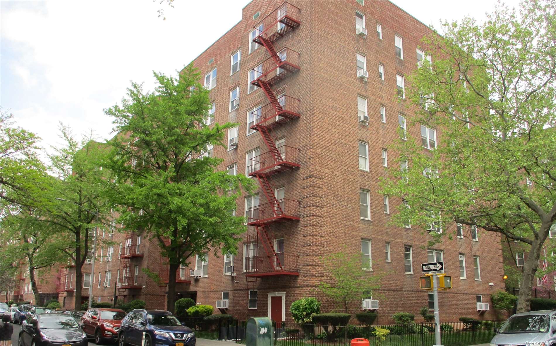 33-45 90th St St #5D, Jackson Heights, New York image 1