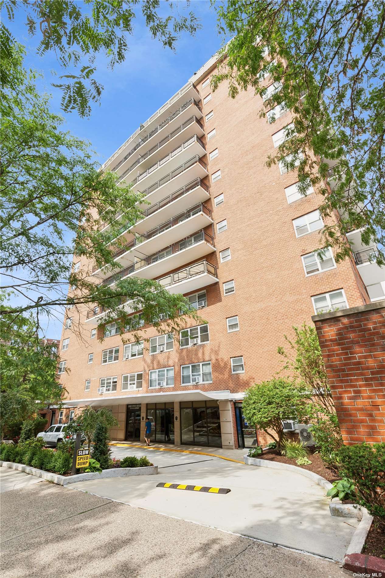 72-35 112 Street #2D, Forest Hills, New York image 7