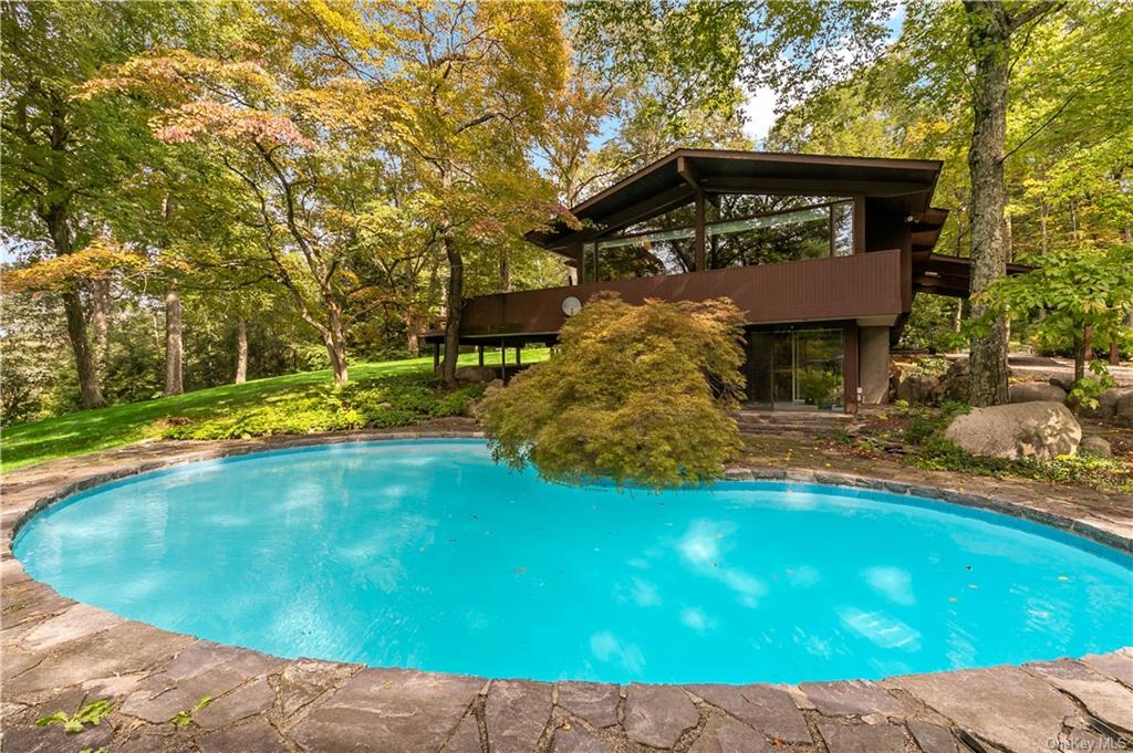 Property for Sale at 43 Snake Road, Garrison, New York - Bedrooms: 3 
Bathrooms: 2 
Rooms: 8  - $2,700,000