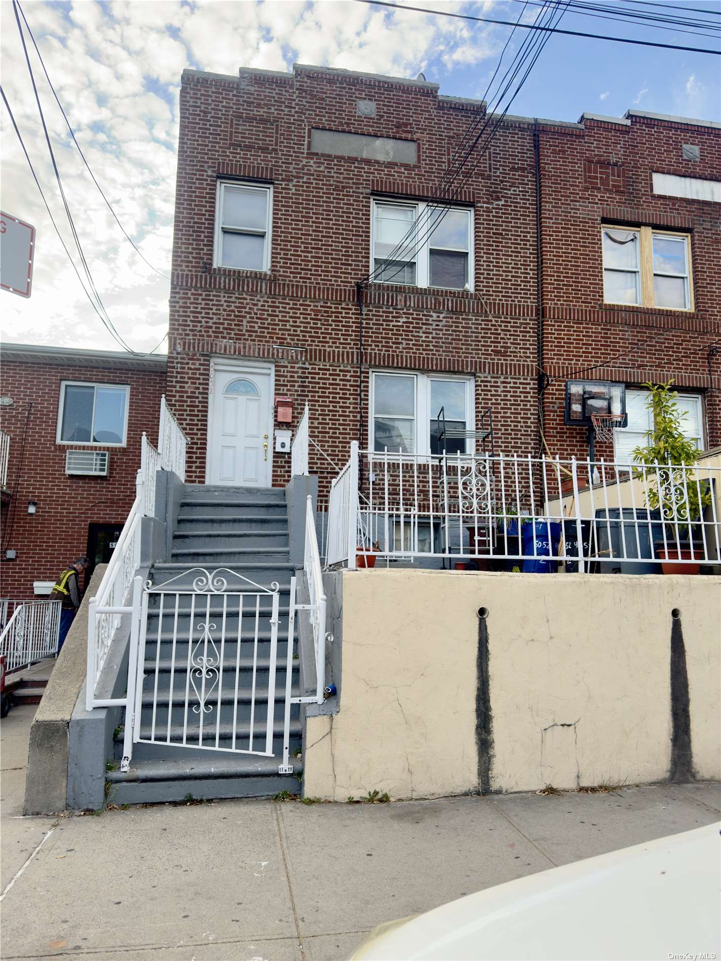 Property for Sale at 5052 48th Street, Woodside, Queens, NY - Bedrooms: 5 
Bathrooms: 2 
Rooms: 9  - $1,198,000