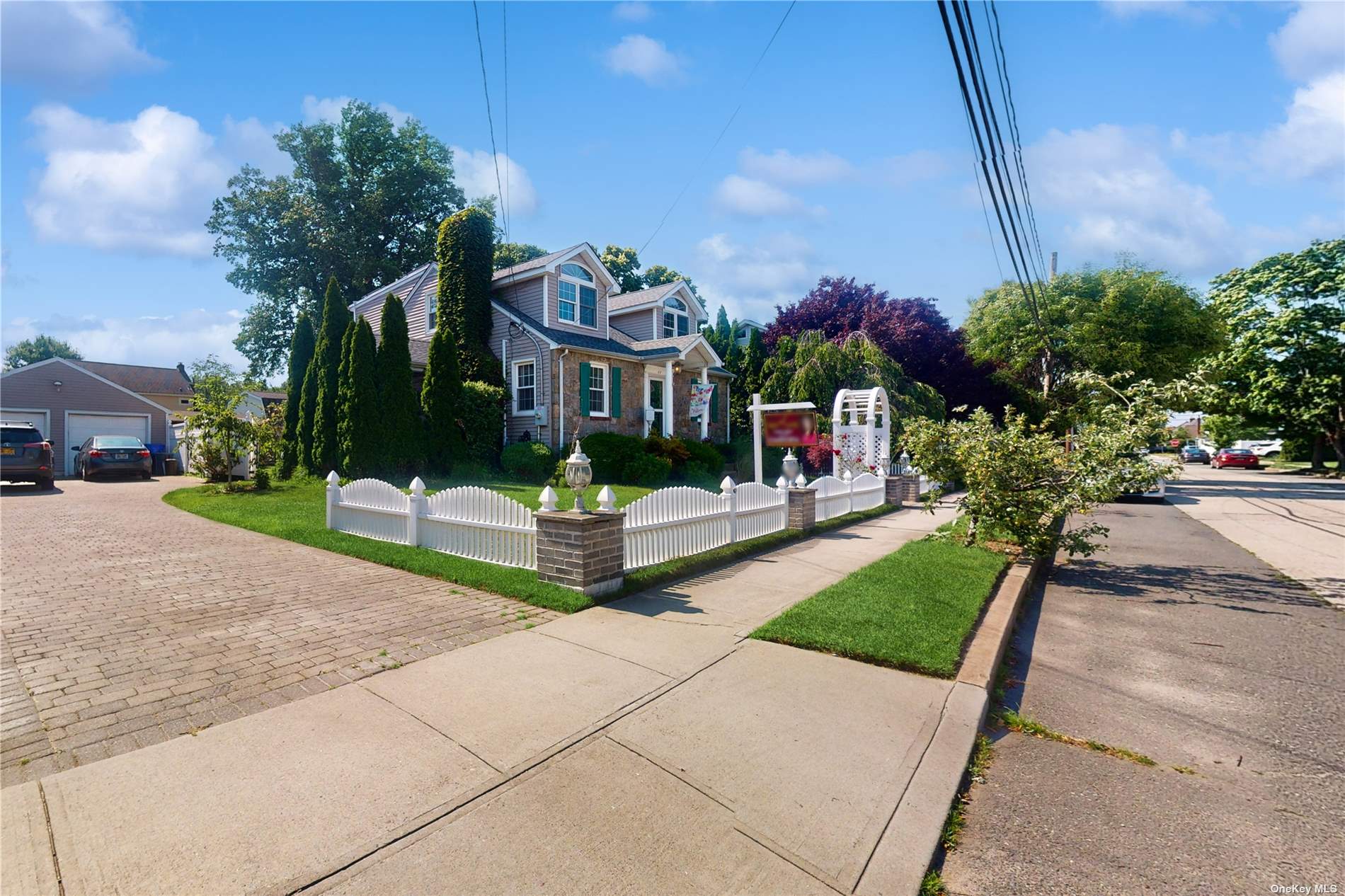 44 Alexine Avenue, East Rockaway, New York image 3