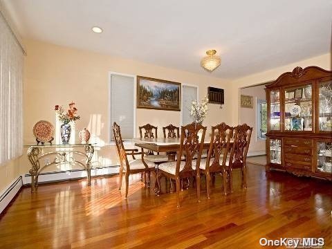 70 Schoolhouse Road, Old Bethpage, New York image 3