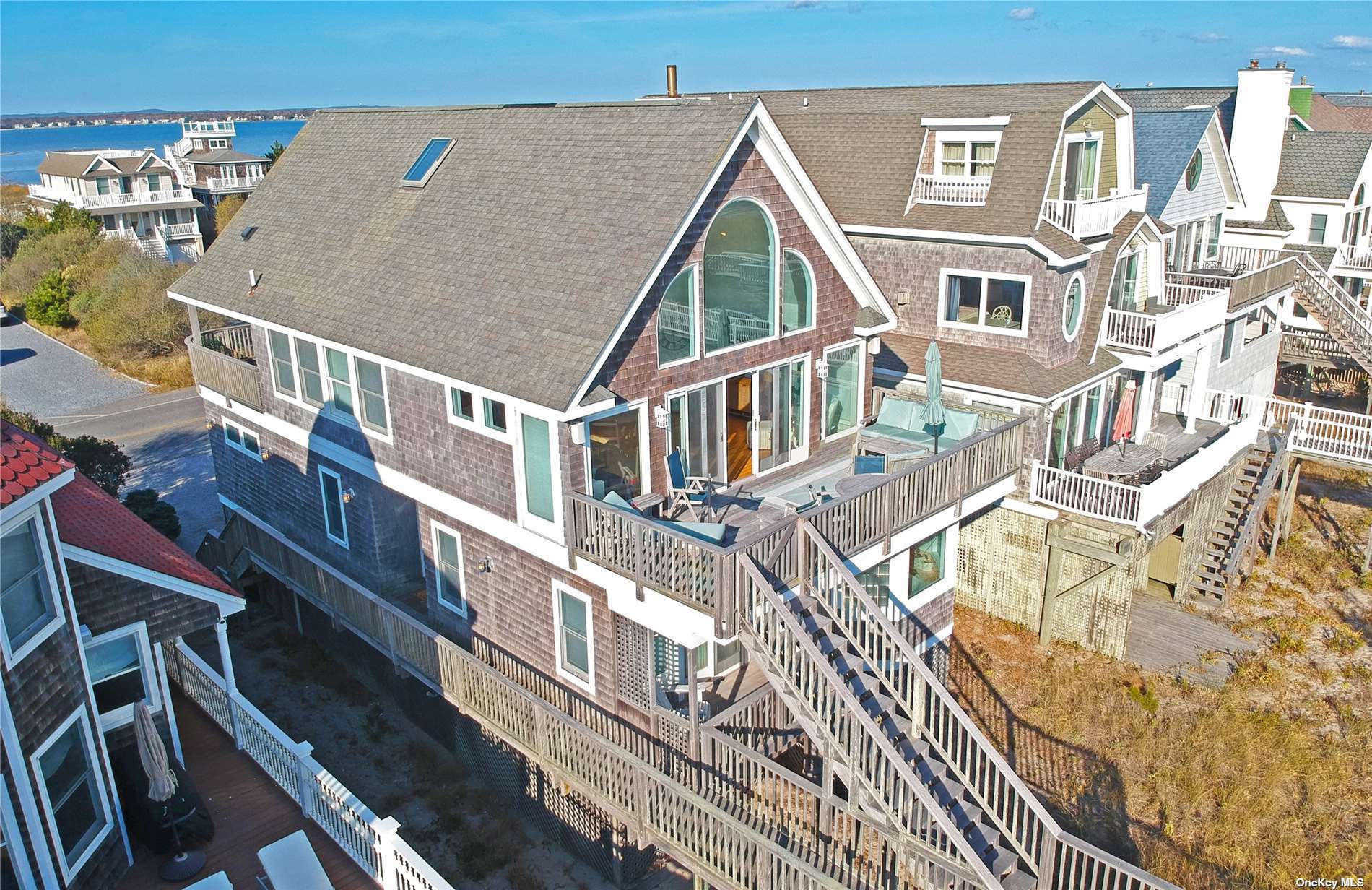 809 Dune Road, Westhampton Beach, New York image 2