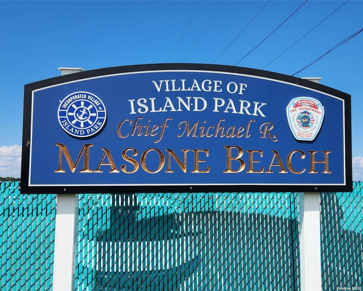 Island Park, New York 11558, United States, 6 Bedrooms Bedrooms, ,2 BathroomsBathrooms,Residential,Pending,29403