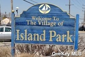 Island Park, New York 11558, United States, 6 Bedrooms Bedrooms, ,2 BathroomsBathrooms,Residential,Pending,29403