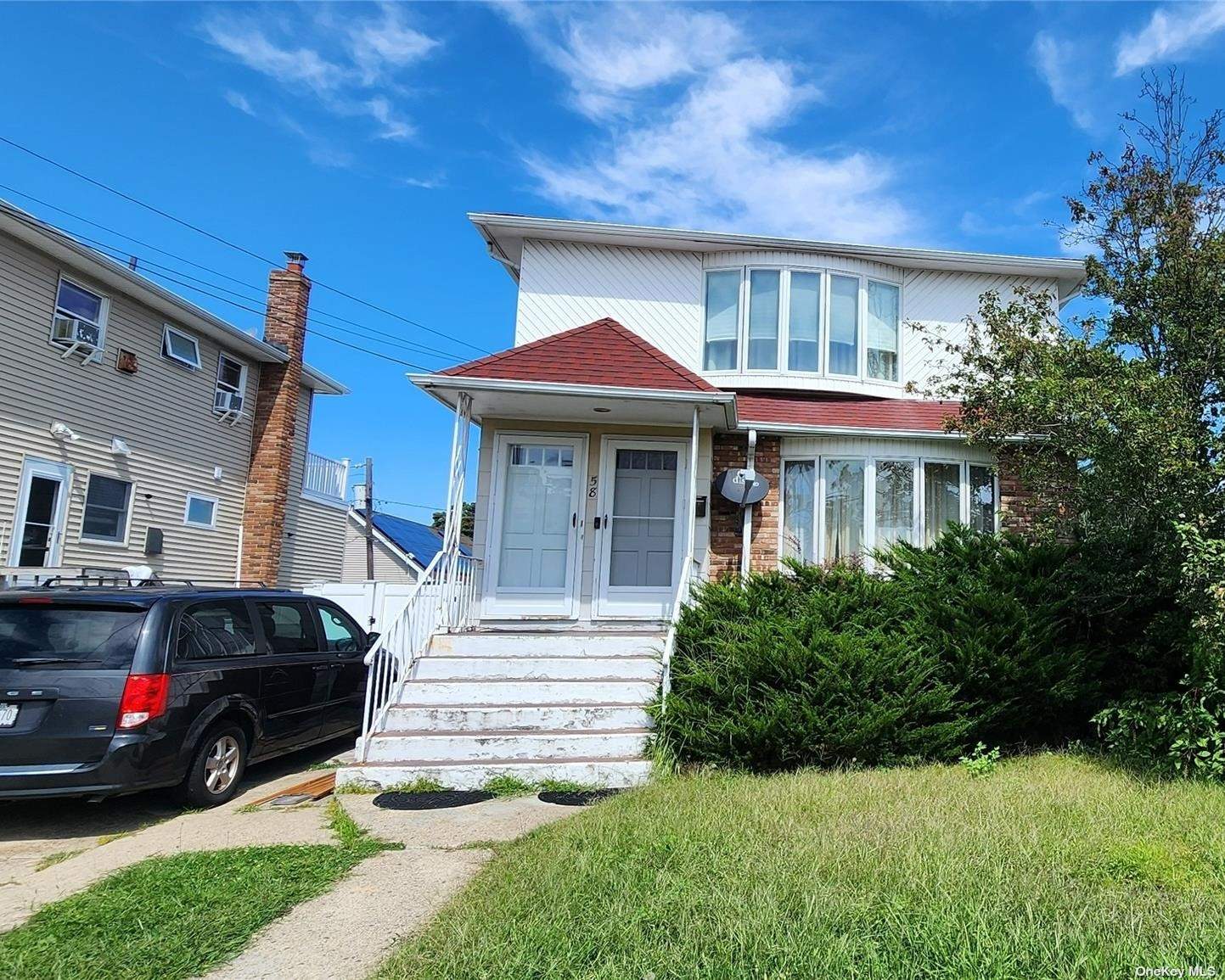 Island Park, New York 11558, United States, 6 Bedrooms Bedrooms, ,2 BathroomsBathrooms,Residential,Pending,29403