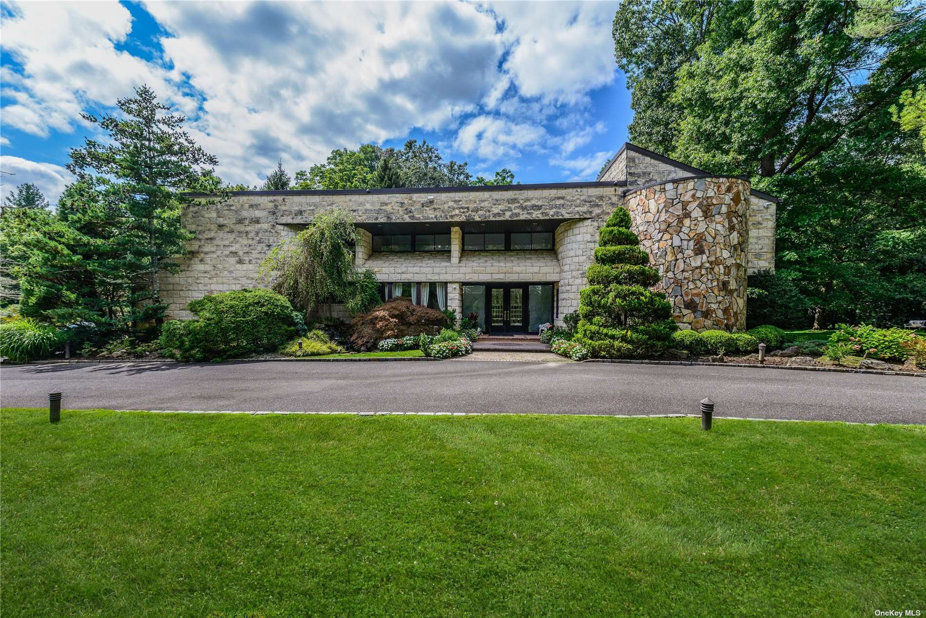 4 Summerwind Drive, Muttontown, New York image 3