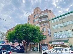 4024 76th Street 4A, Elmhurst, Queens, NY - 1 Bedrooms  
1 Bathrooms  
4 Rooms - 