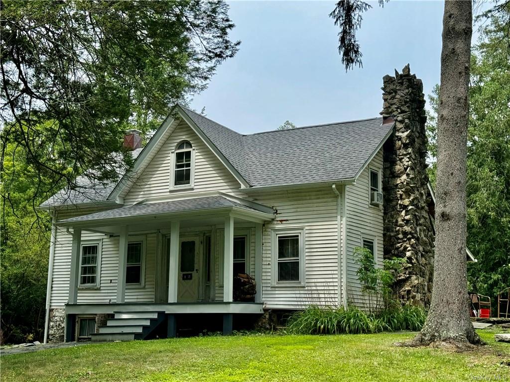 12 Browns Road, Walden, New York image 1