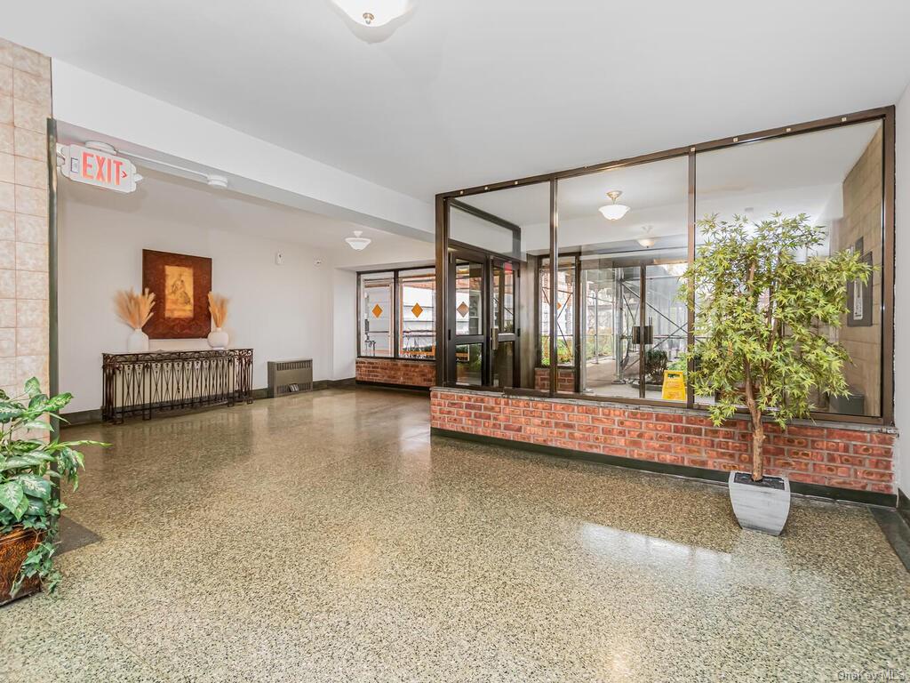 245 Parkview Avenue #6 I, Bronxville, New York image 4