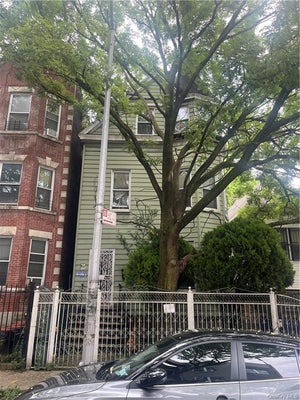 1818 TOPPING AVE, BRONX, NY 10457 - Image 7b2ff933996d292a0f992497cdbd4ae6/3896918151