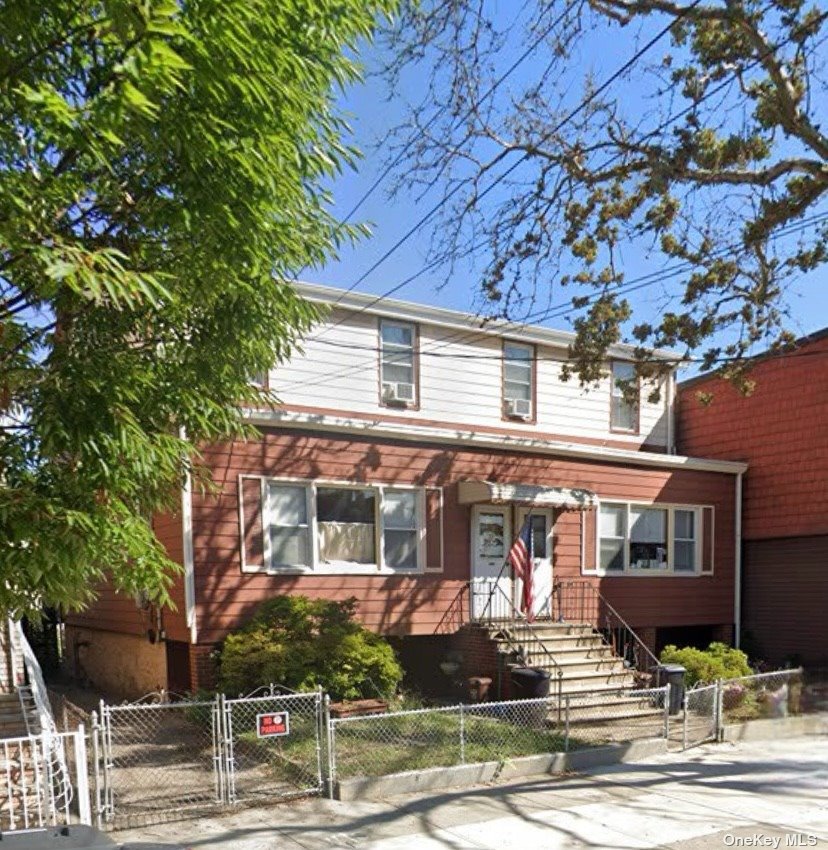 6111 Maspeth Avenue, Maspeth, Queens, NY - 6 Bedrooms  
2 Bathrooms  
12 Rooms - 