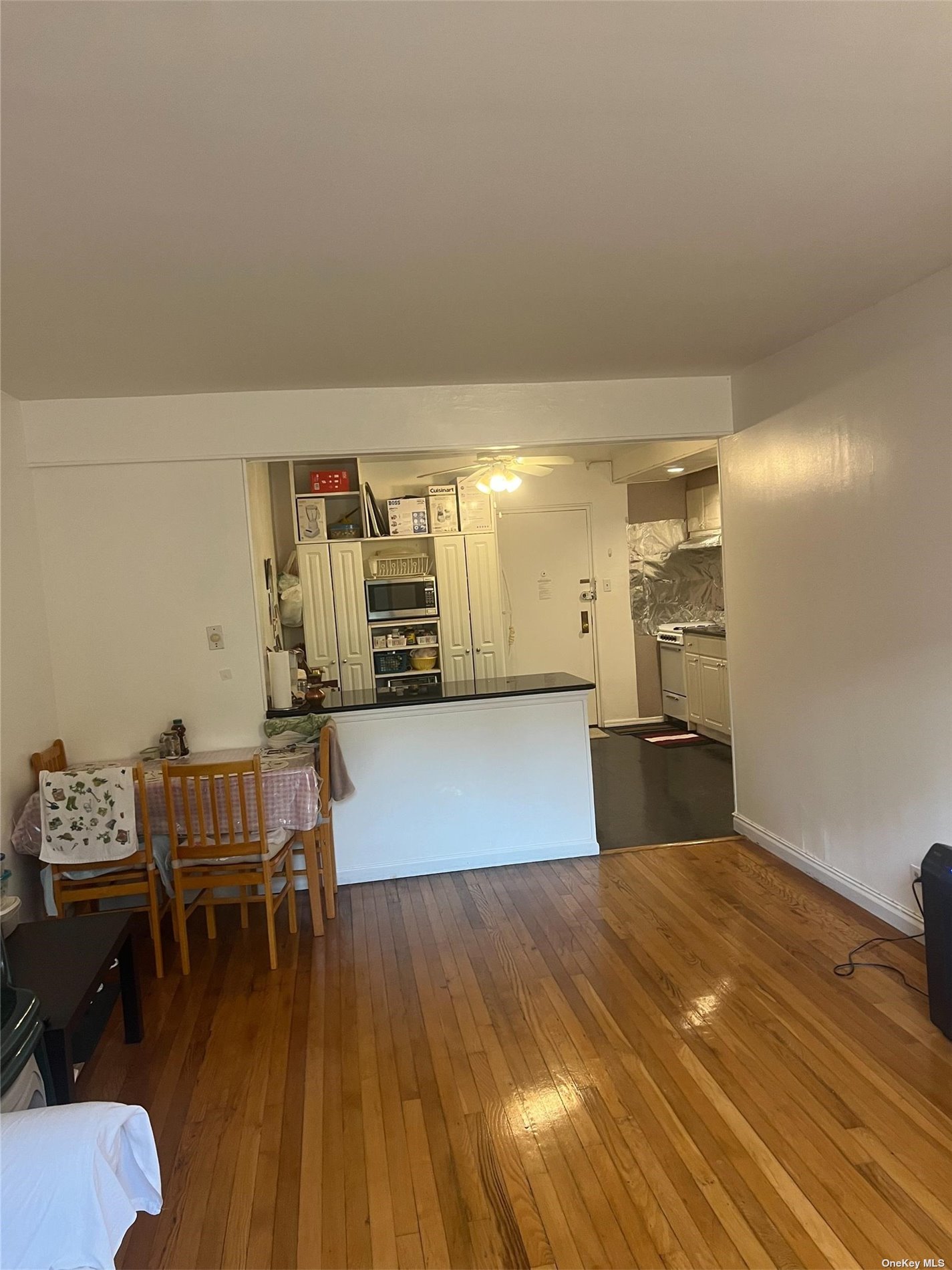 216-10 77th Avenue #1M, Oakland Gardens, New York image 3