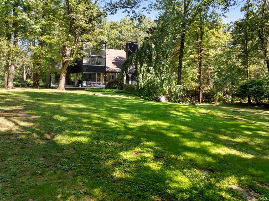 55 Florence Drive, Chappaqua, New York image 6