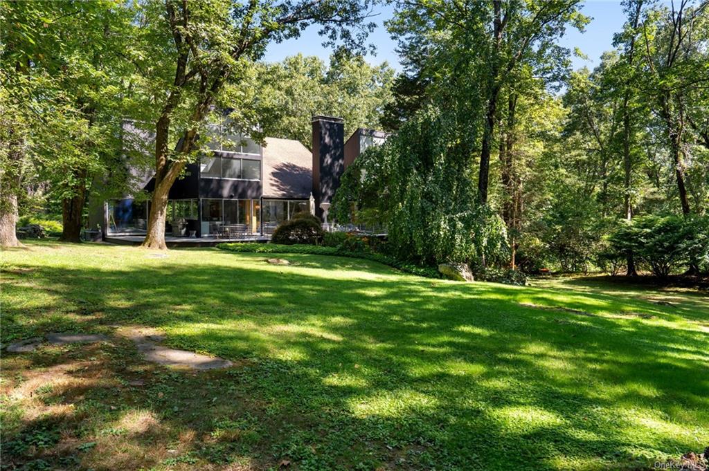 55 Florence Drive, Chappaqua, New York image 7