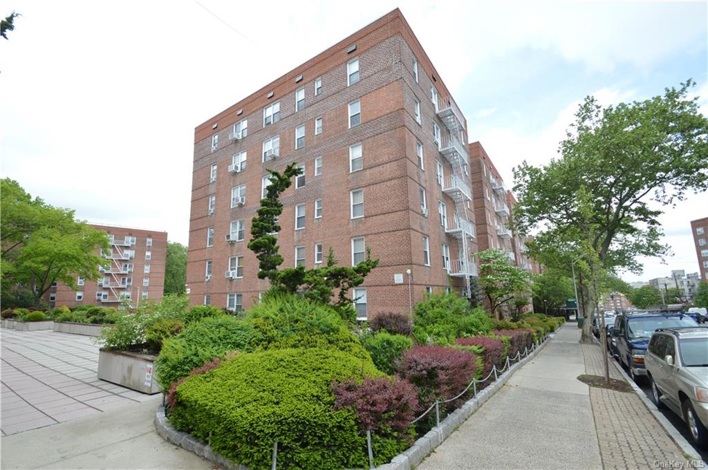 501 Riverdale Avenue #2J, Yonkers, New York image 21