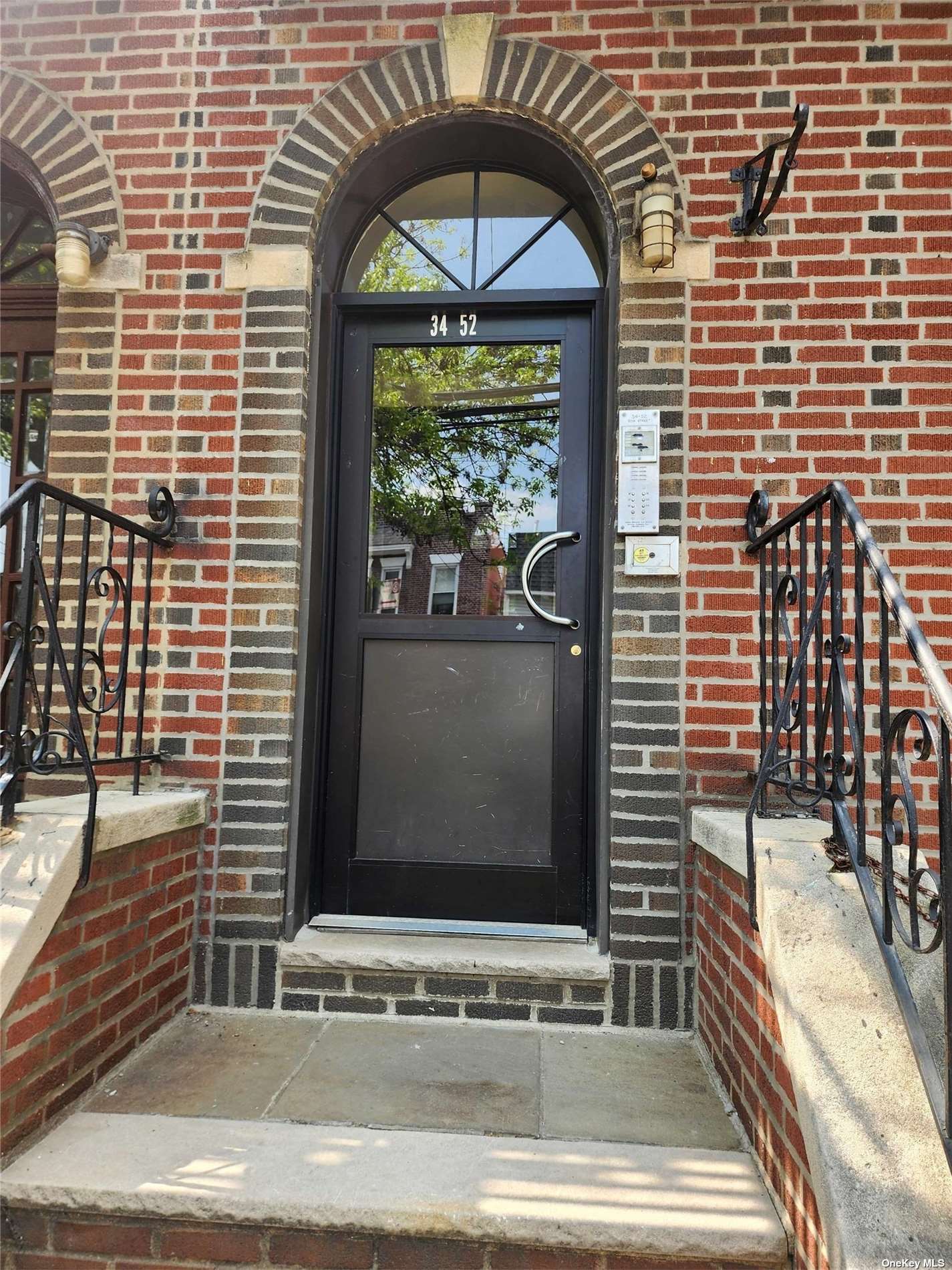 34-52 30th Street