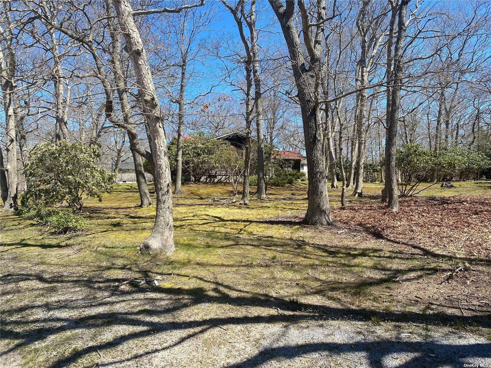 501 Old Stone Highway, East Hampton, New York image 6