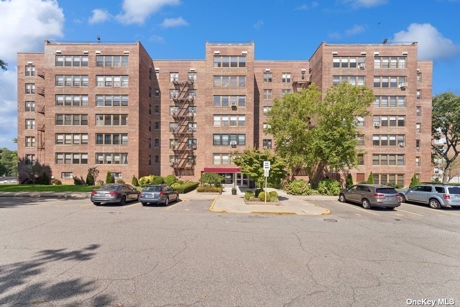 18-35 Corporal Kennedy Street #3J, Bayside, New York image 19